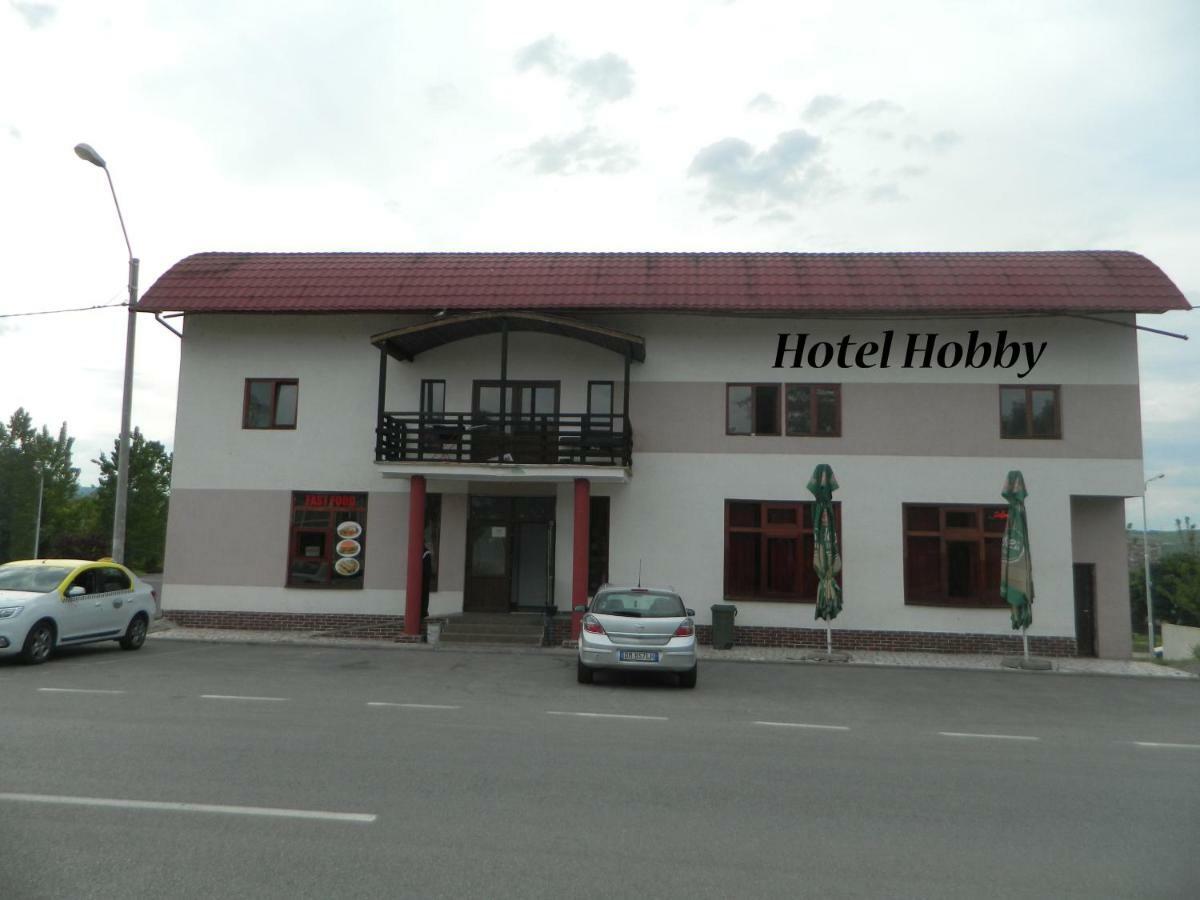 Hotel Hobby Hunedoara Dış mekan fotoğraf