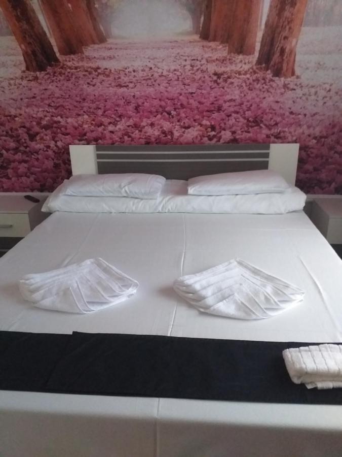 Hotel Hobby Hunedoara Dış mekan fotoğraf
